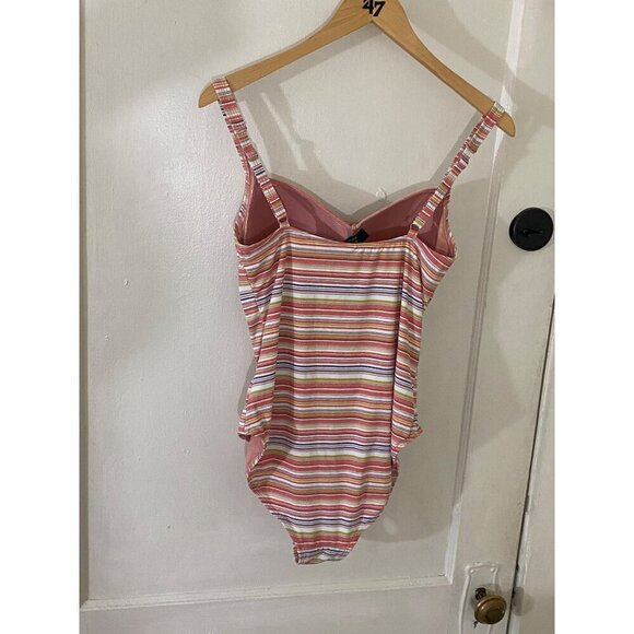 Niptuck Swim Women's One Pice Globetrotter Joanne Swimsuit - 8 - Picture 2 of 13